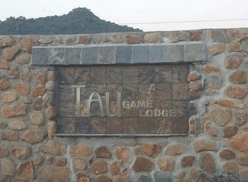 The tug of Tau Game Lodge